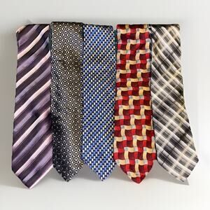 Lot of 5 Van Heusen Men’s Neckties - Silk & Geometric Patterns - Professional